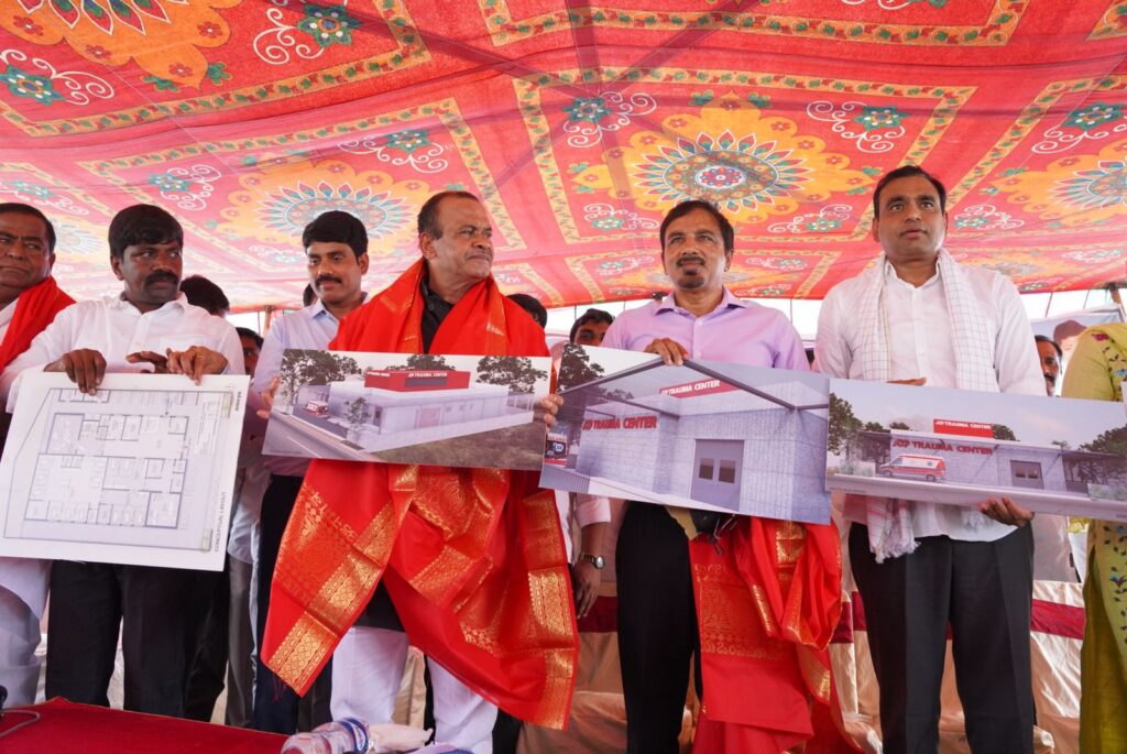 Minister Komatireddy Venkat Reddy and Mr. VIjay Vemulapallu, MD, ADP India at the groundbreaking ceremony of new Trauma Care Center