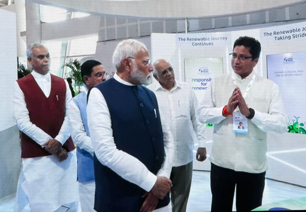 CMD, IREDA with PM, Narendra Modi_1