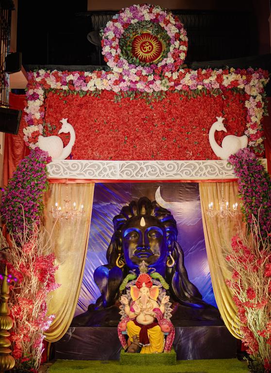 Executive Palace Complex at Baguiati, featuring a grand 13-foot Adiyogi replica as part of the Ganesh Chaturthi celebration