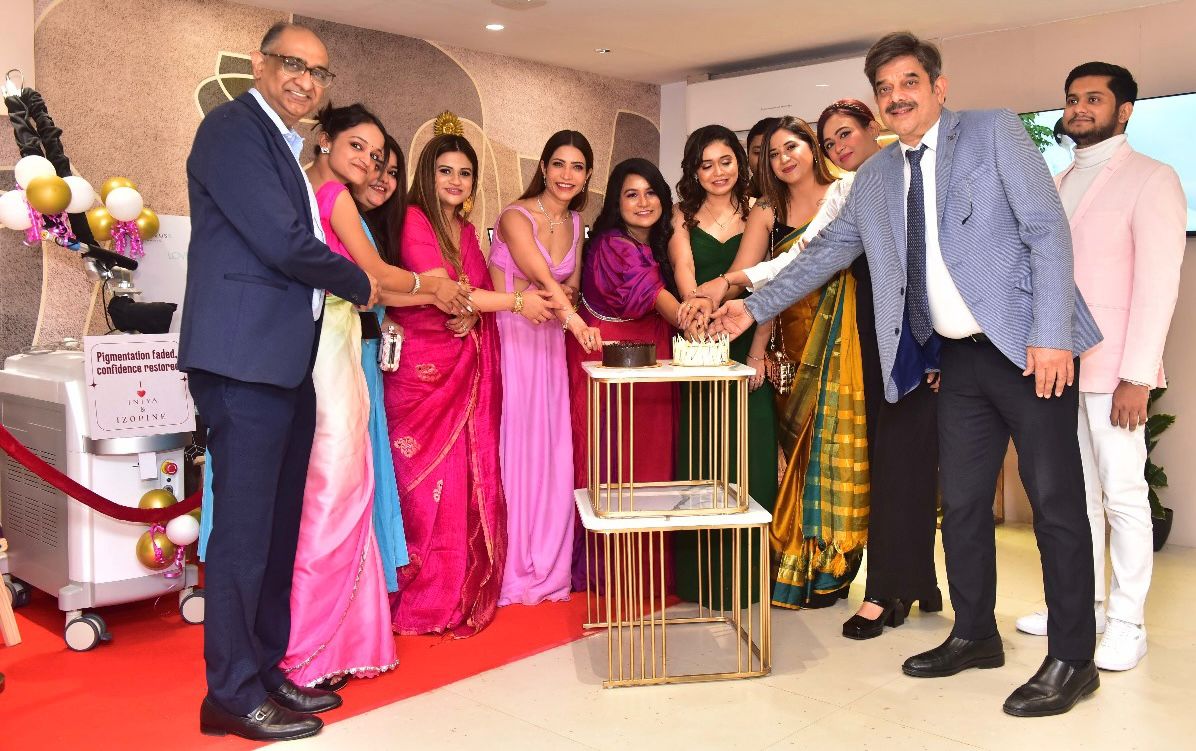 Iniya Aesthetics & Wellness Celebrates 6 Months of Empowering Beauty with Richa Sharma_1